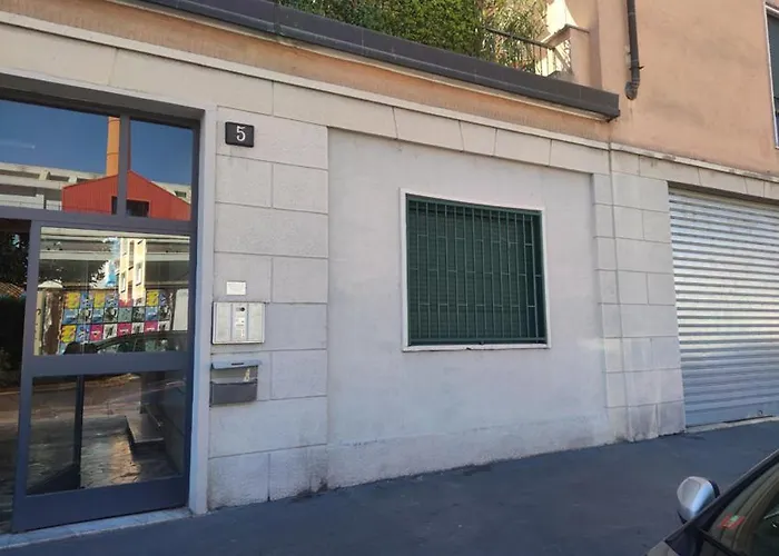 Station - Smarthouse-self&express Checkin Milan