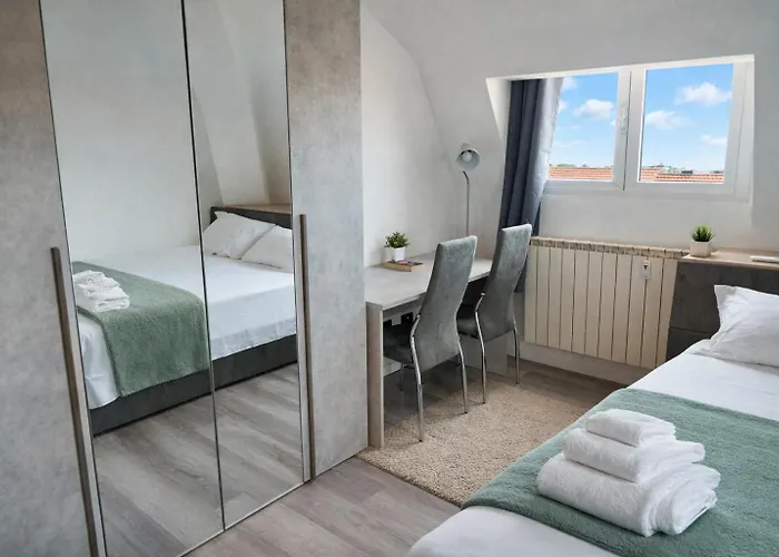 Apartament House Crocetta *