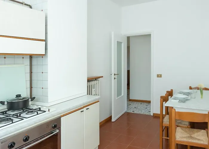 Artstay Porta Romana Apt, Parking, Centre Milão