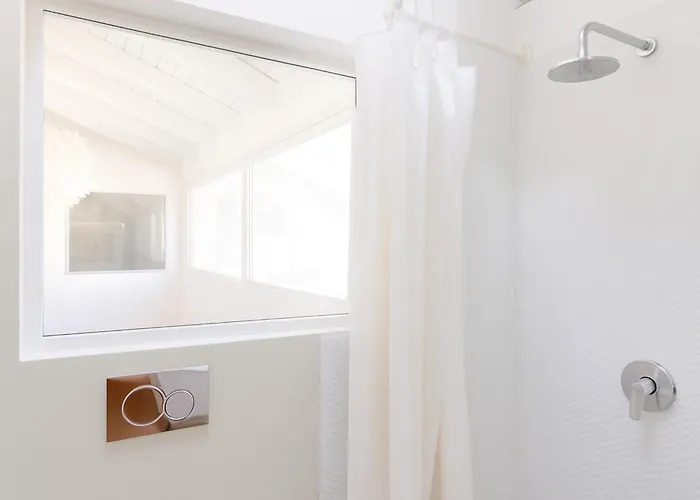 Апартаменты The Boutique - Tortona Design District & Navigli - Luxury With Balcony - Tram 2 Direct To Duomo - Center *