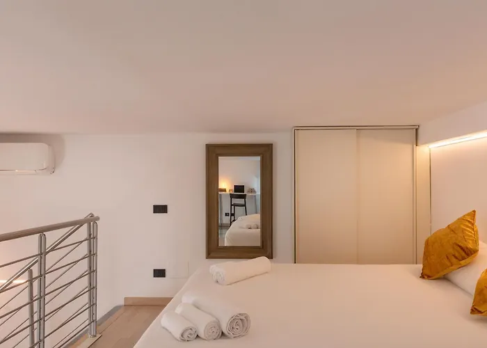 Artstay - Exclusive Near Metro M1, Ac, Parking Milano