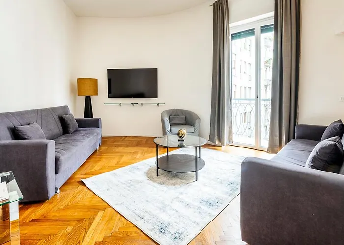 아파트 Exclusive 3 Bedrooms Near Duomo 밀라노