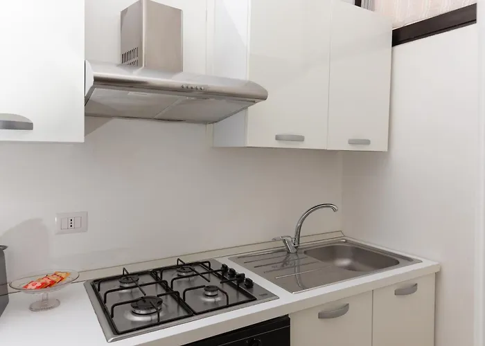 公寓 Artstay Exclusive Near Train Metro, Parking *