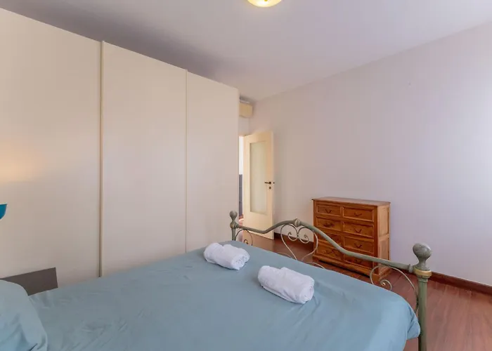 Sempione Color Citylife Fiera District Apartment Milan