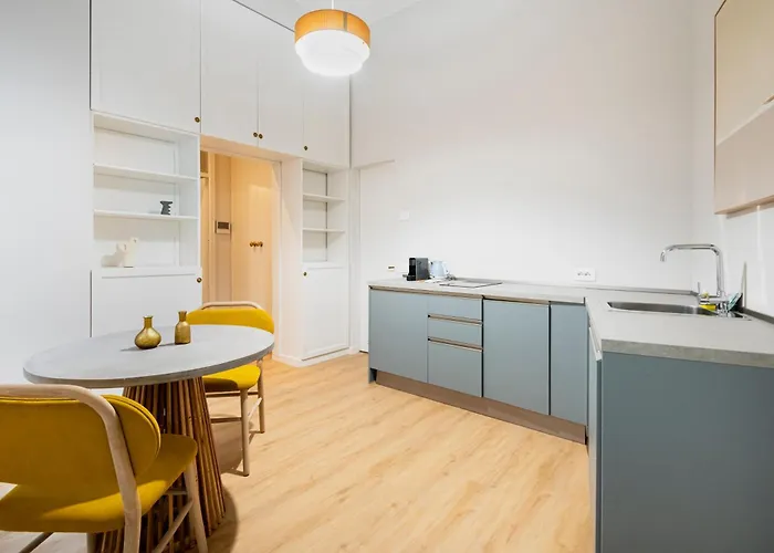 Apartment Relstay - Montenapoleone Mailand