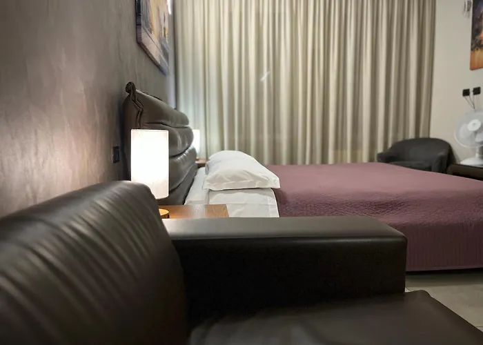 Station Διαμέρισμα *