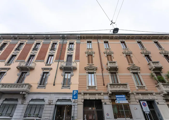 Arts At Corso Vercelli شقة