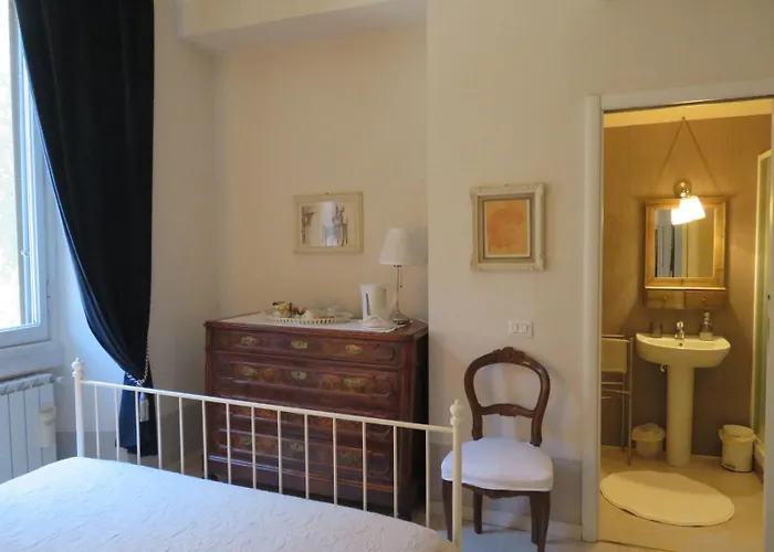 Fastinn Bocconi Navigli ベッド・アンド・ブレックファスト 3*