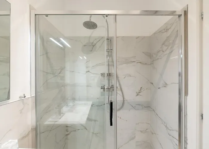 Acero & Ibisco - Repubblica By Innstay 3*