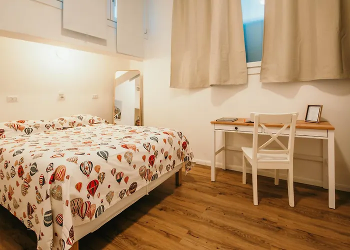 Casa De Amicis - Lakeside L&b