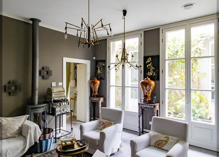 Designed Luxury Loft With Private Exclusive Garden Villa