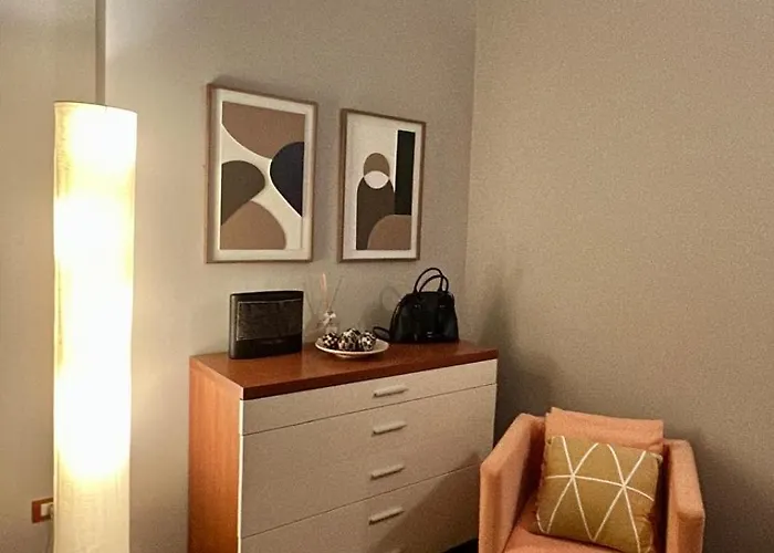 Ampio Ed Elegante Bilocale Apartment *