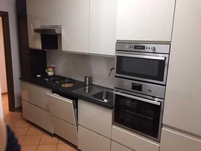 The Pinball House Only 5 Min From Downtown Apartment Milan