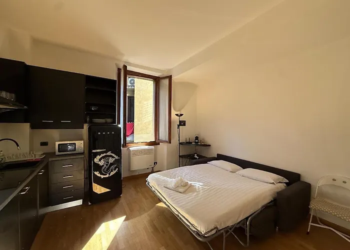 Isola 10 Minutes From Corso Appartement