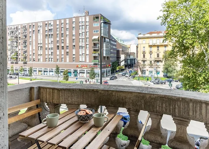 Duomo 7 Min - Design With Parking 米兰