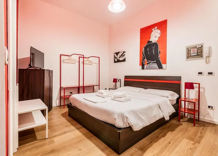 Luxury Via Torino Piazza Duomo 2 Pax Wi-fi Lägenhet