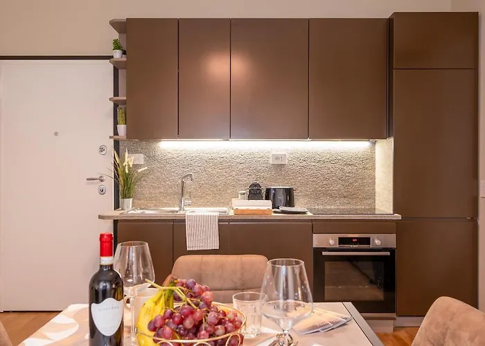 Apartment Keys Of Italy - Unione - Duomo 1 Bdr Milan