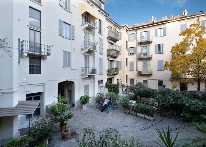 Apartment Corso Magenta Historic