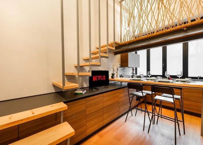 Jungle Loft Near Duomo & Rho Fiera Daire