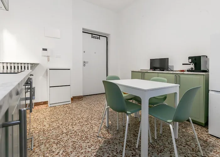 Frapolli 40 Elegant * Μιλάνο