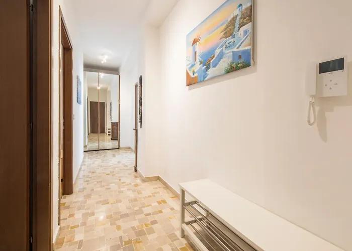 Bocconi Smart Flat شقة *