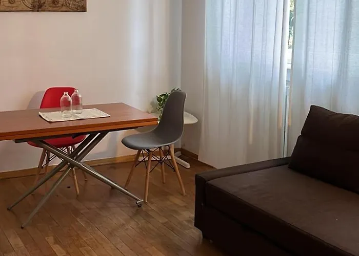 Apartament Sweet San Siro Duomo Mediolan