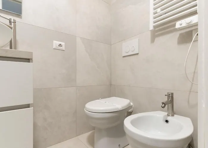 Navigli - Montevideo - Bilocale Su Due Piani * Milan