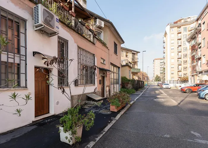 Guesthost - Affori Cozy Flat Appartamento