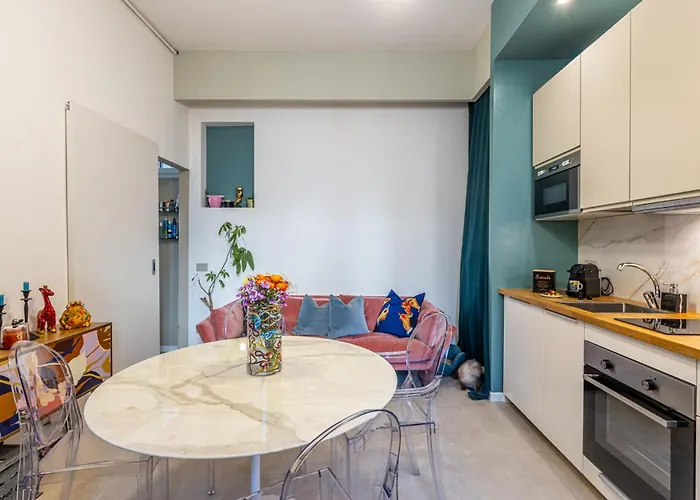 Risorgimento - Castel Morrone Stile & Relax * Milano