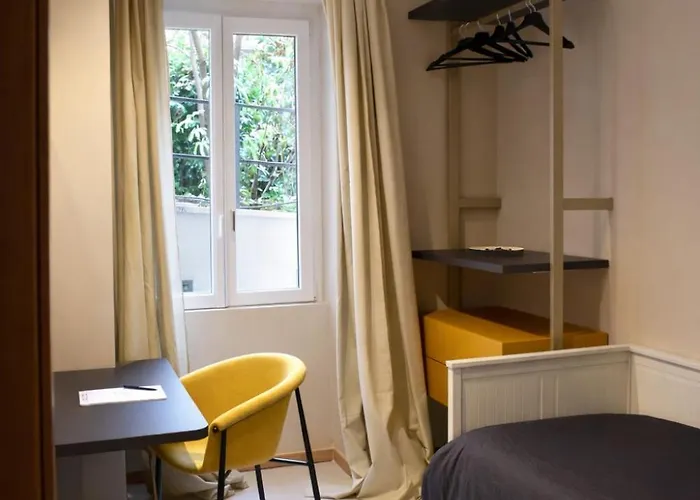 Apartment Ampio Trilocale 5 Posti Letto, 2 Bagni - M4 Dateo Milan