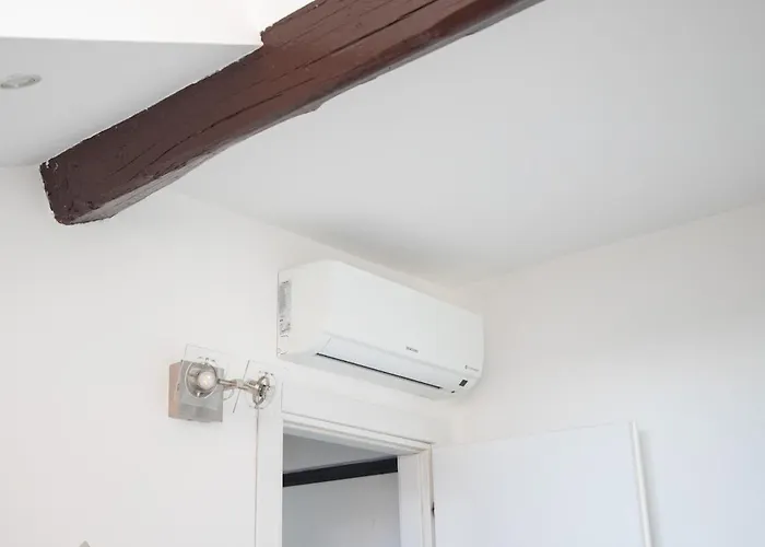 Isola - Leobrothers - Pergola 7b Apartman *