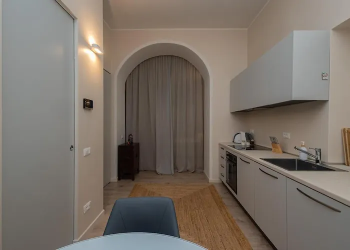 Living Arco Della Pace *