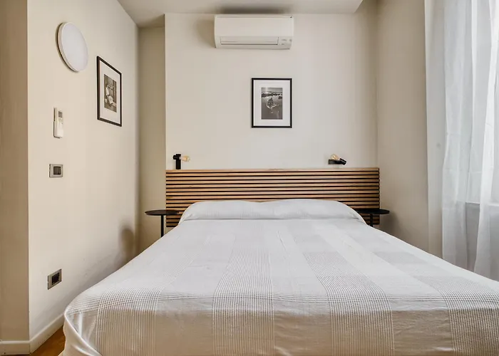 Hostmate - - Solari Milan