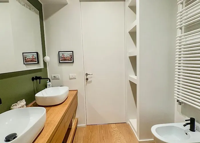 Elegant In The Heart Of Brera Apartman