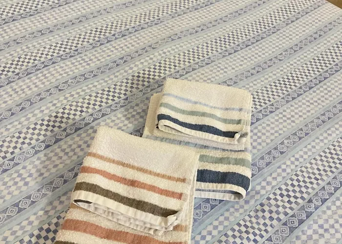 Lamber Bridge House *