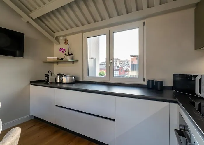 Attic Design - Duomo 15 Min - Free Wifi * Milan