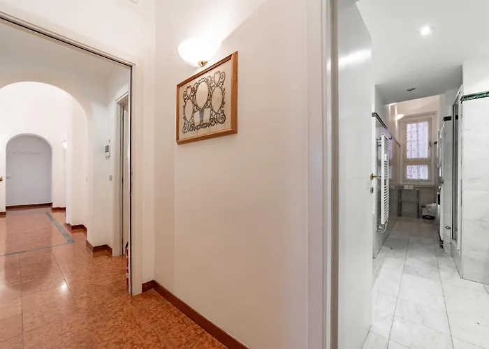 4 Min From Porta Genova Station With Whirlpool Apartamento Milão
