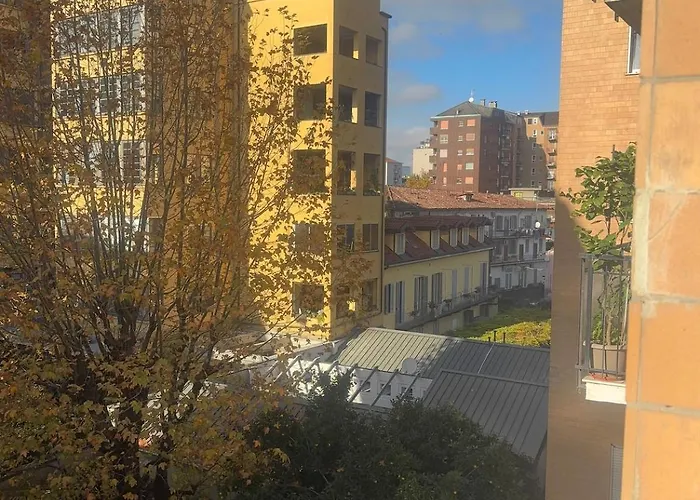 Navigli Classic - Near Darsena * מילאנו