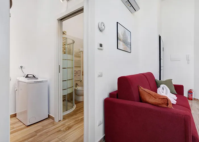 Modern Navigli - 4 *