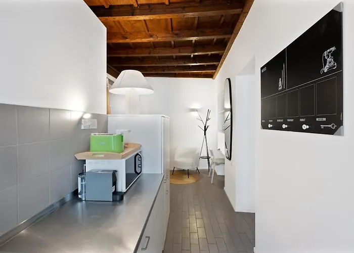 Apartment Corso Magenta Historic *