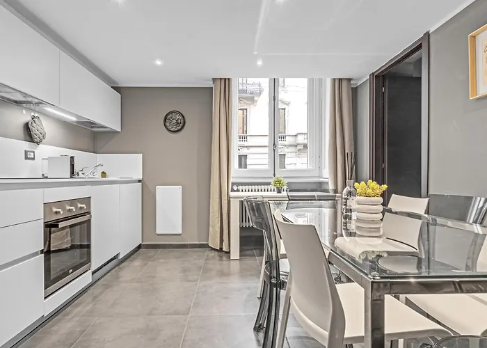 Cadorna Luxury Retreat - Duplex Di Lusso 2 Bagni Apartment *