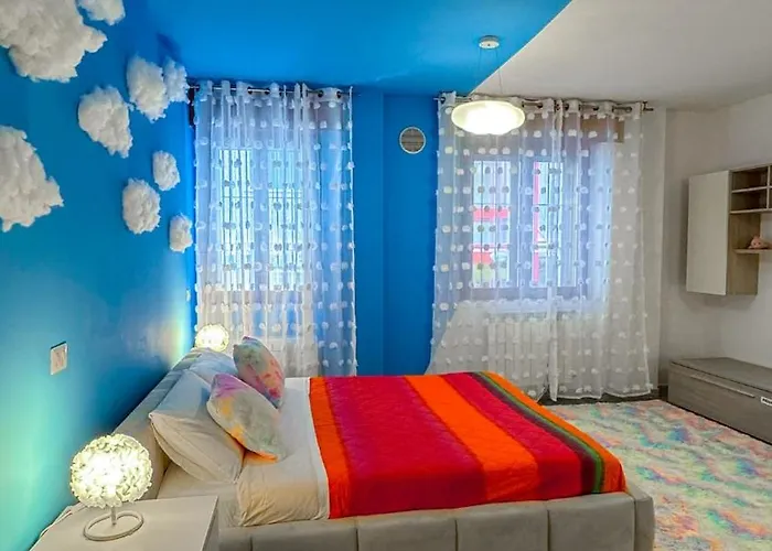 Cloud House - Gorla M1 Red Metro Station