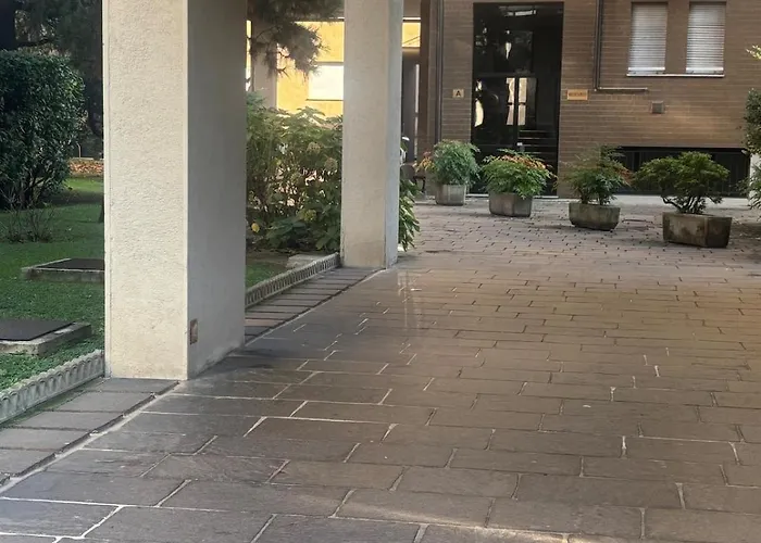 Navigli Classic - Near Darsena דירה