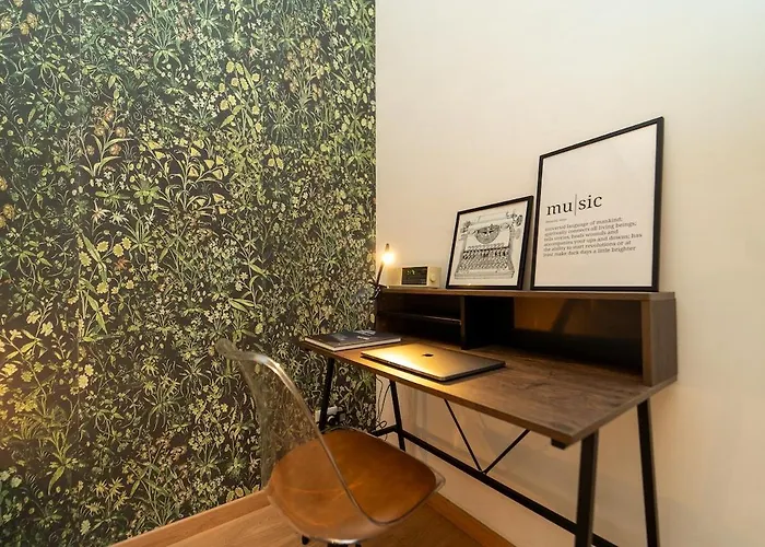 The Artist's Nest - On The Navigli Appartamento