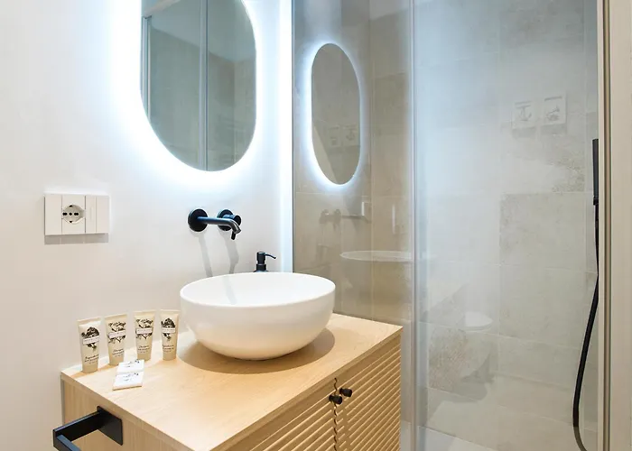 Design With Private Street Entrance * 米兰