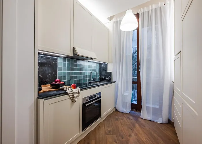 The Botanical Court - Secret Patio In Porta Venezia Mediolan