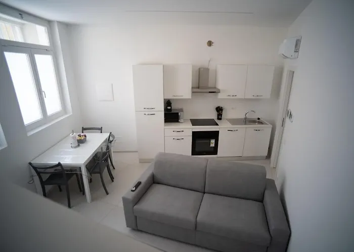 Appartement 11 Nevoso Palace Milan