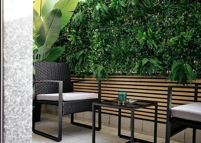 Just Urban Stays - Strategic 1-Br With Balcony - Duomo And City Life *