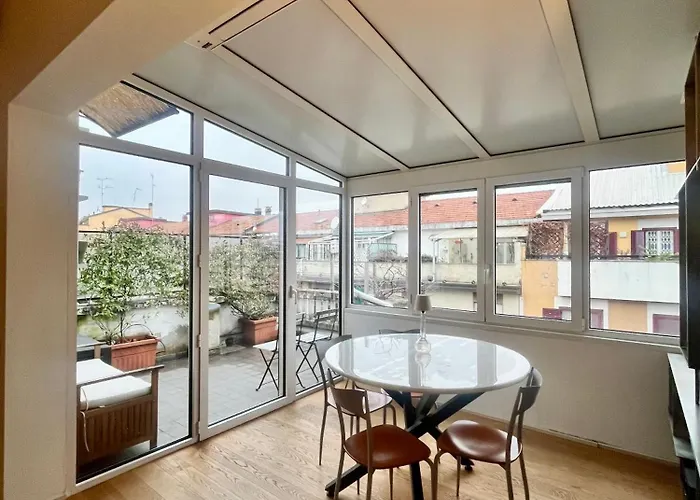 Sunny Apartment