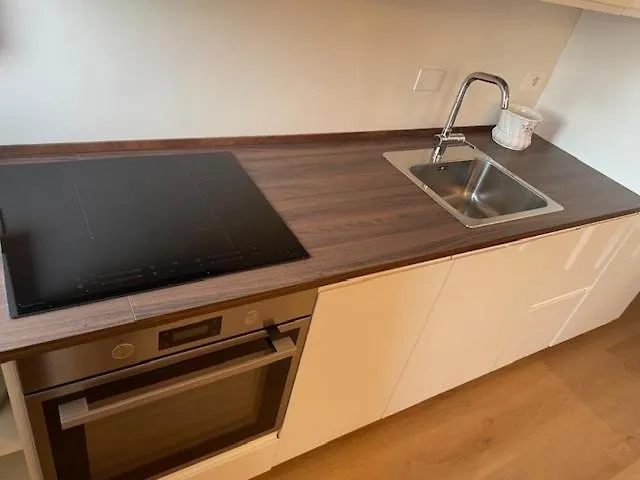 Appartement Brand-new Next To San-siro Milaan